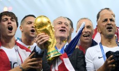 开云体育在线-法国队大胜澳大利亚，获得奥运资格赛胜利