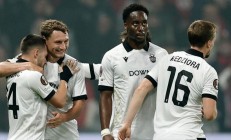 开云体育中国官网-罗马客场不敌对手，遭遇两连败