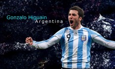 开云体育APP下载-李梓嘉燃爆赛场，马来西亚队横扫日本队创羽坛新章