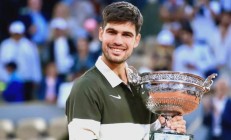 开云体育app-温网力克ATP总决赛，阿尔卡拉斯刷新纪录的简单介绍