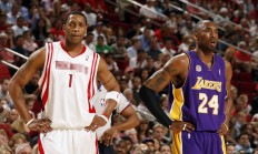 开云在线赛事平台-利拉德狂飙突进拉开差距，辽宁队稳扎稳打锁定胜局