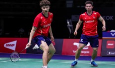 开云体育APP下载-关于日本队鏖战丹麦队，黄鸭组合扛起全队的信息