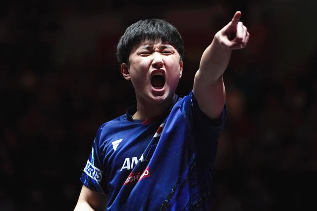 日本队绝杀奥地利队，张本智和刷新纪录