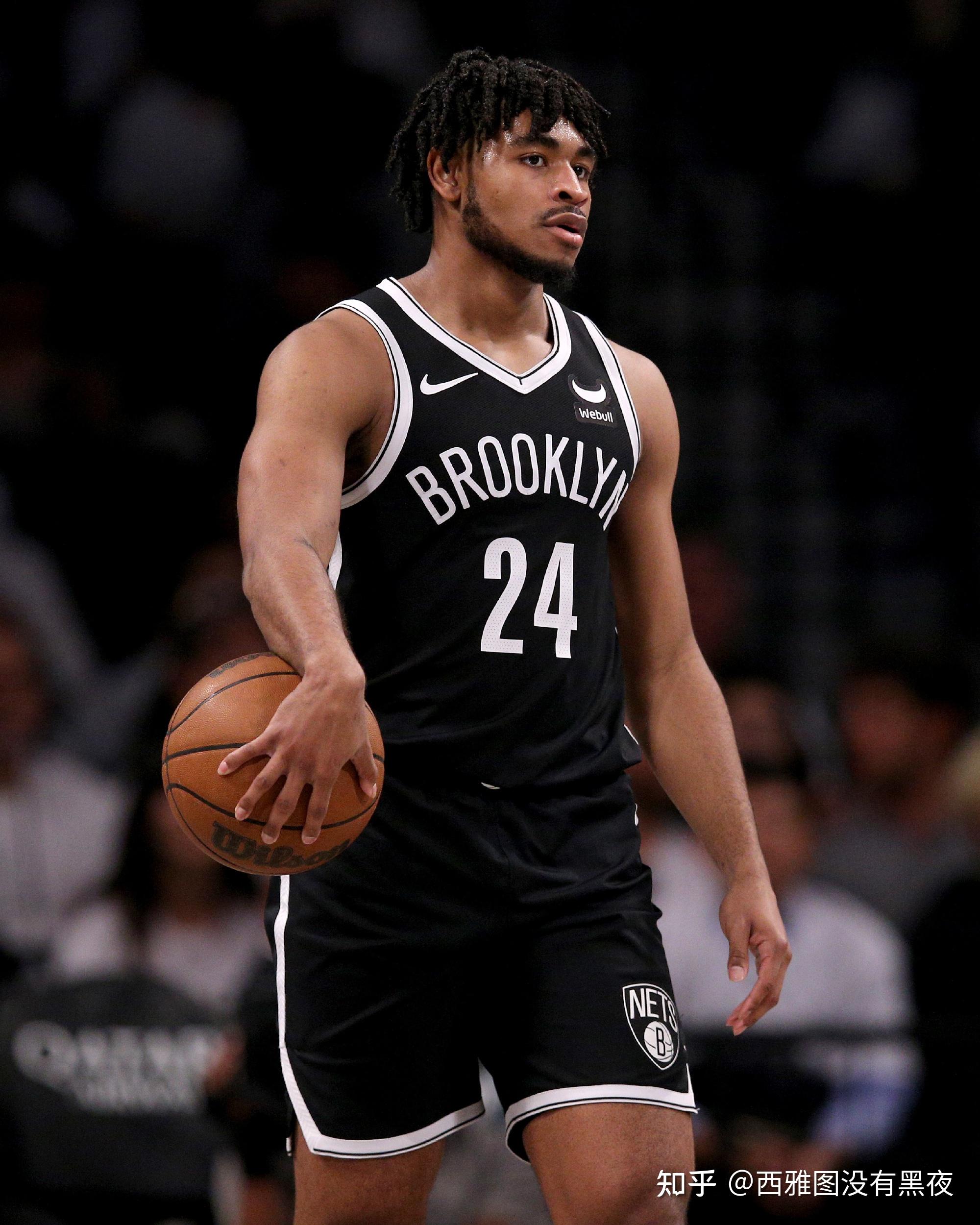 独行侠表现抢眼，客场击败篮网