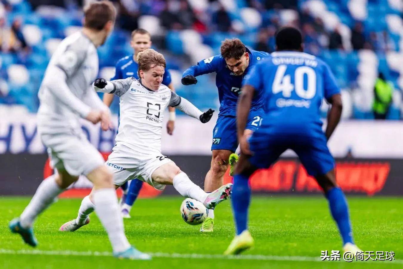 莱切主场告捷,结束连续不胜局面的简单介绍 莱切主场告捷,结束连续不胜局面的简单介绍