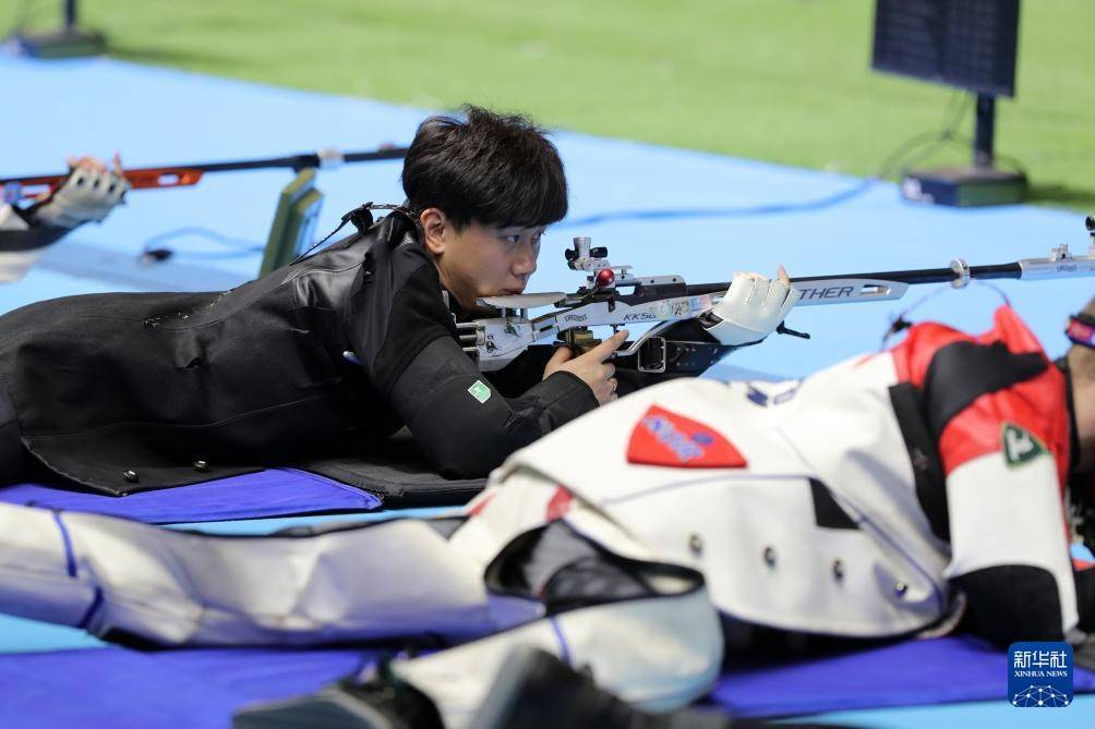 射击选手实现神来之笔获得冠军的简单介绍