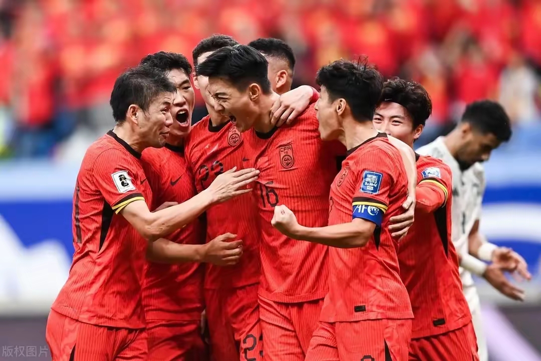 球星对决，比赛火爆现场让人热血沸腾的简单介绍