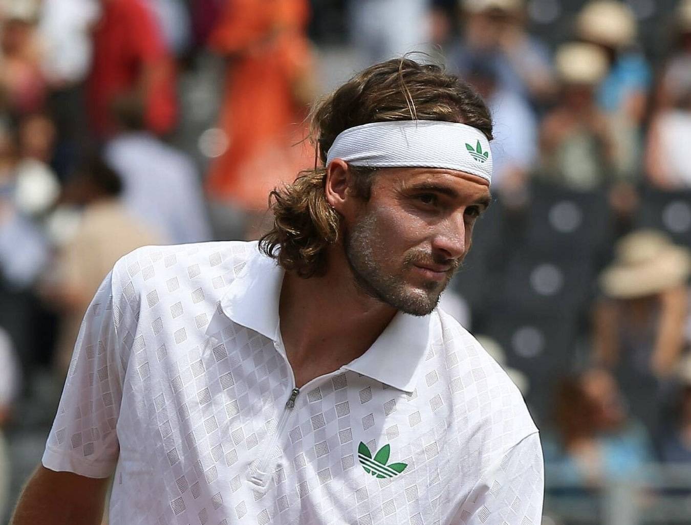 关于温网横扫ATP总决赛，西西帕斯刷新纪录的信息