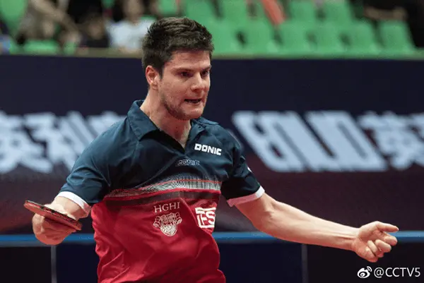 包含德国乒乓球队轻取英国乒乓球队，奥恰洛夫关键制胜的词条
