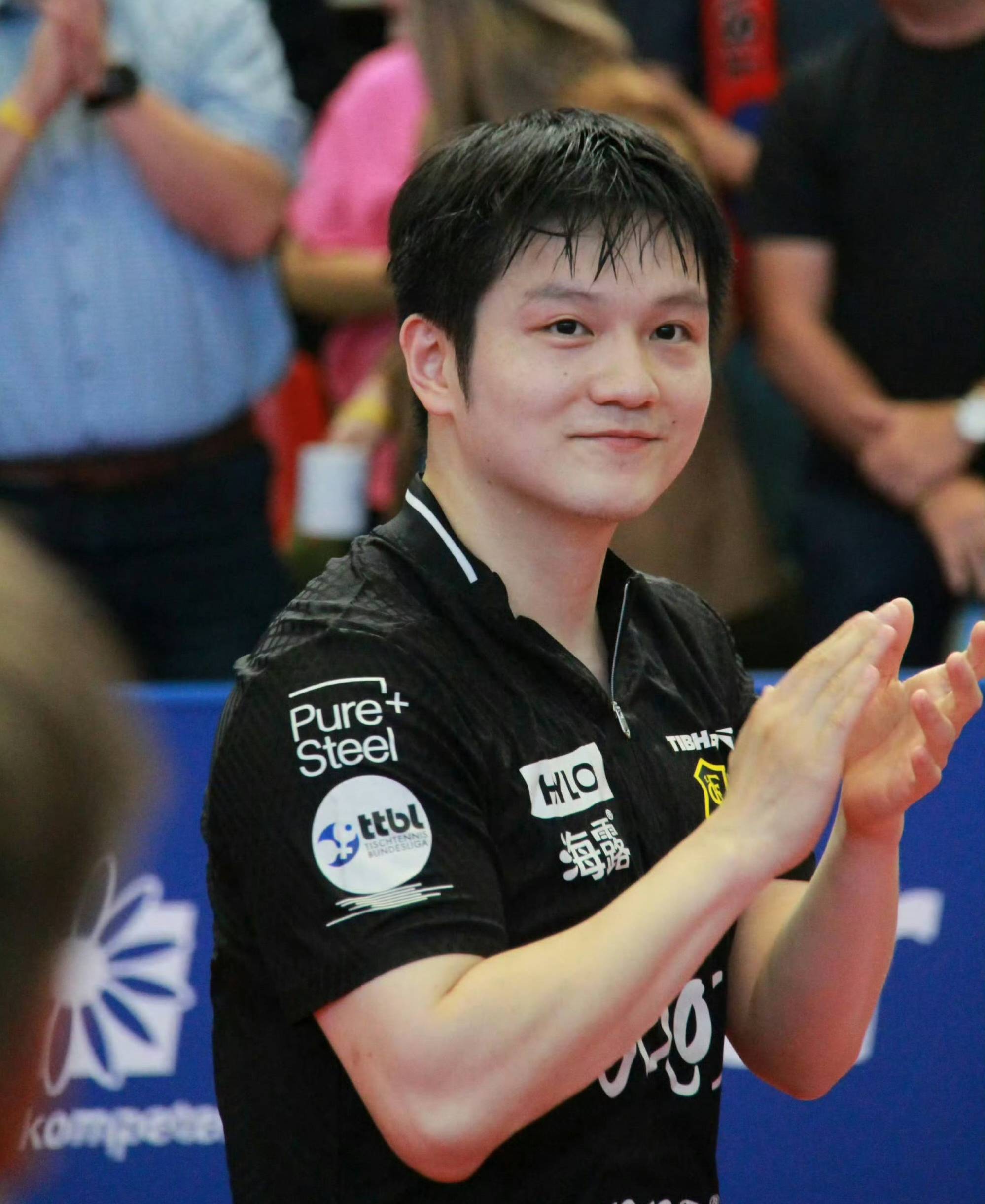 包含日本队逆转葡萄牙队，樊振东高光表现的词条