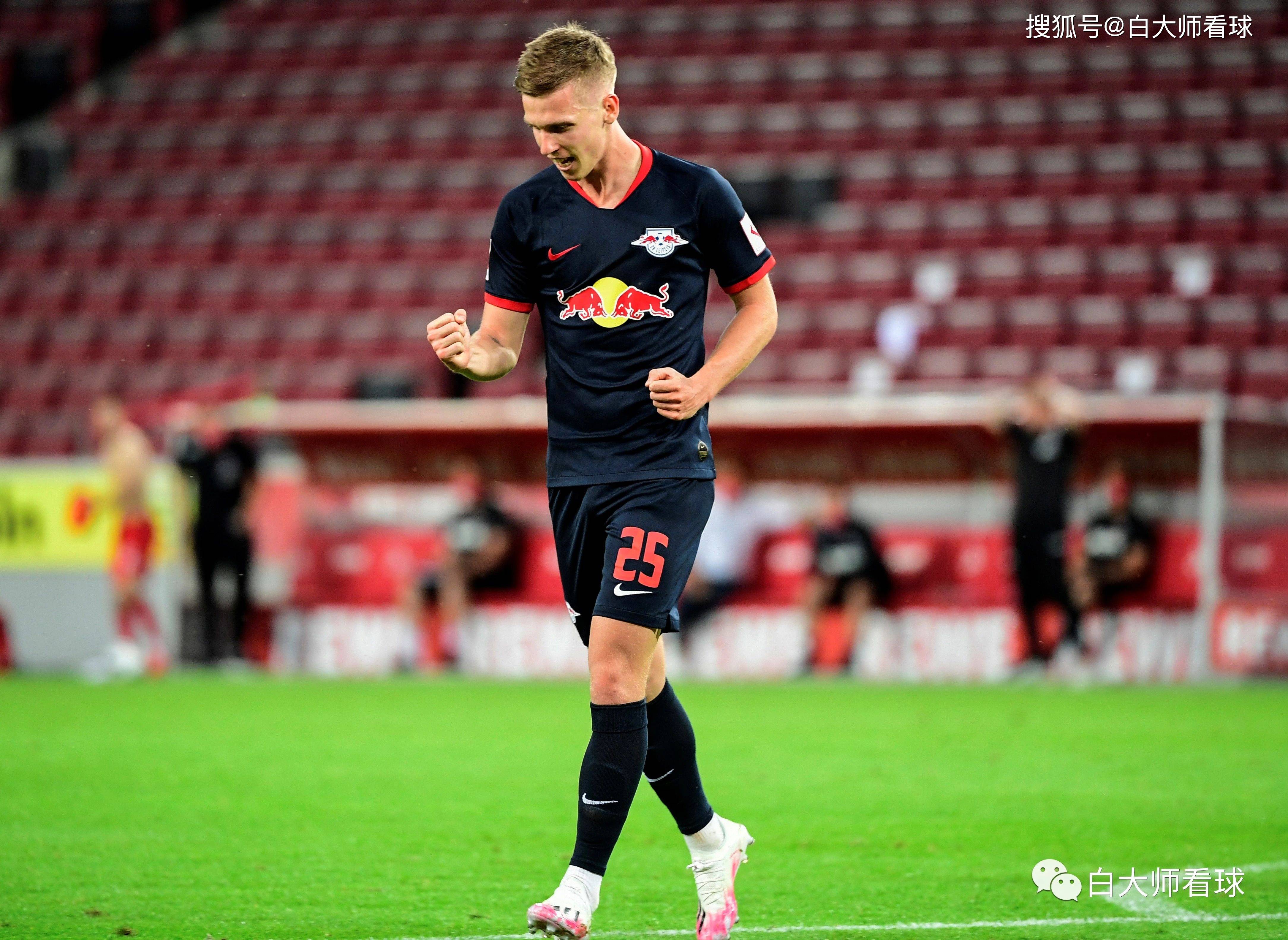 莱比锡红牛完胜巴萨，卡拉斯科带队取胜