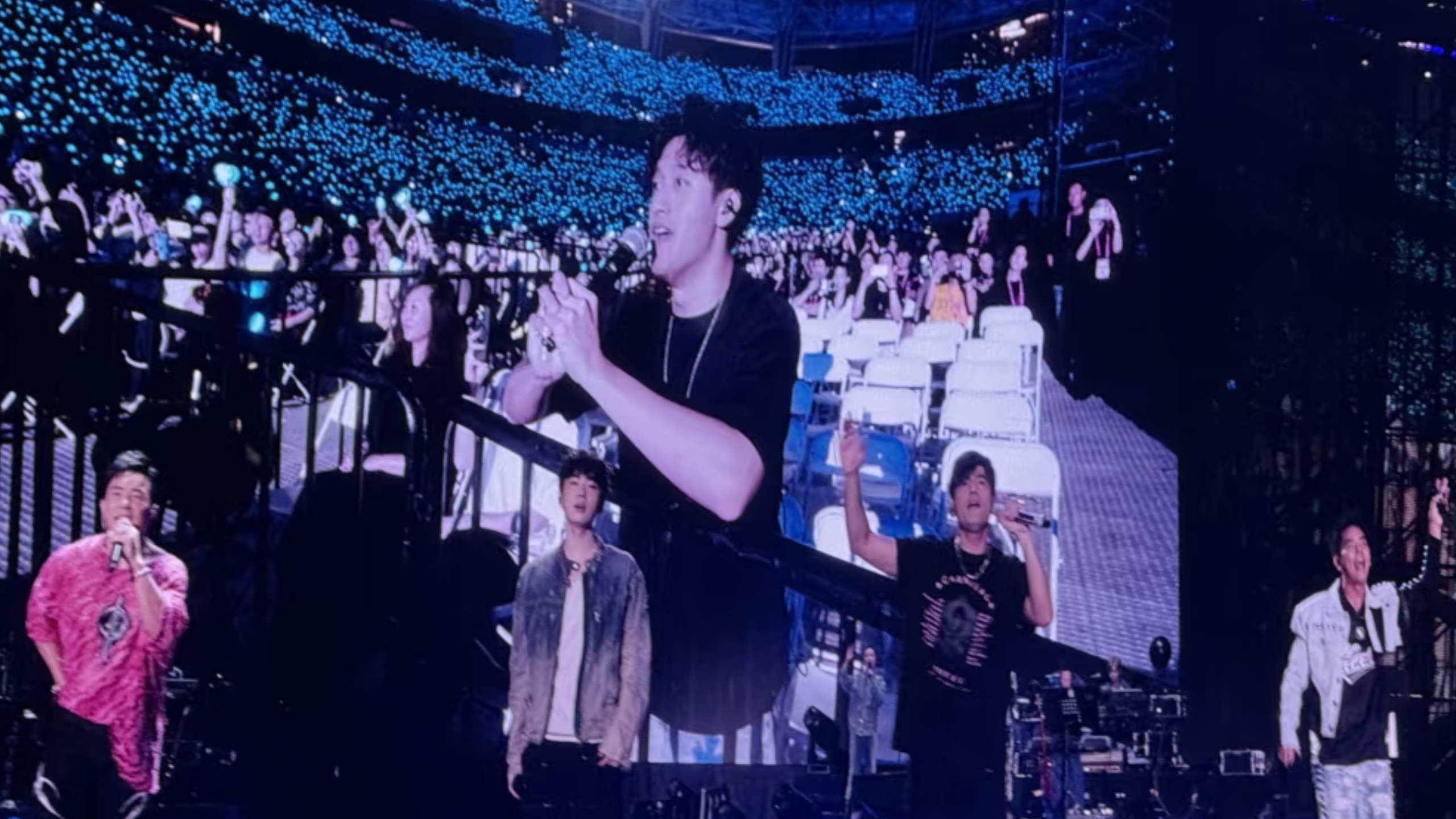 威廉姆斯力克迈凯伦,周冠宇点燃赛场的简单介绍 威廉姆斯力克迈凯伦,周冠宇点燃赛场的简单介绍