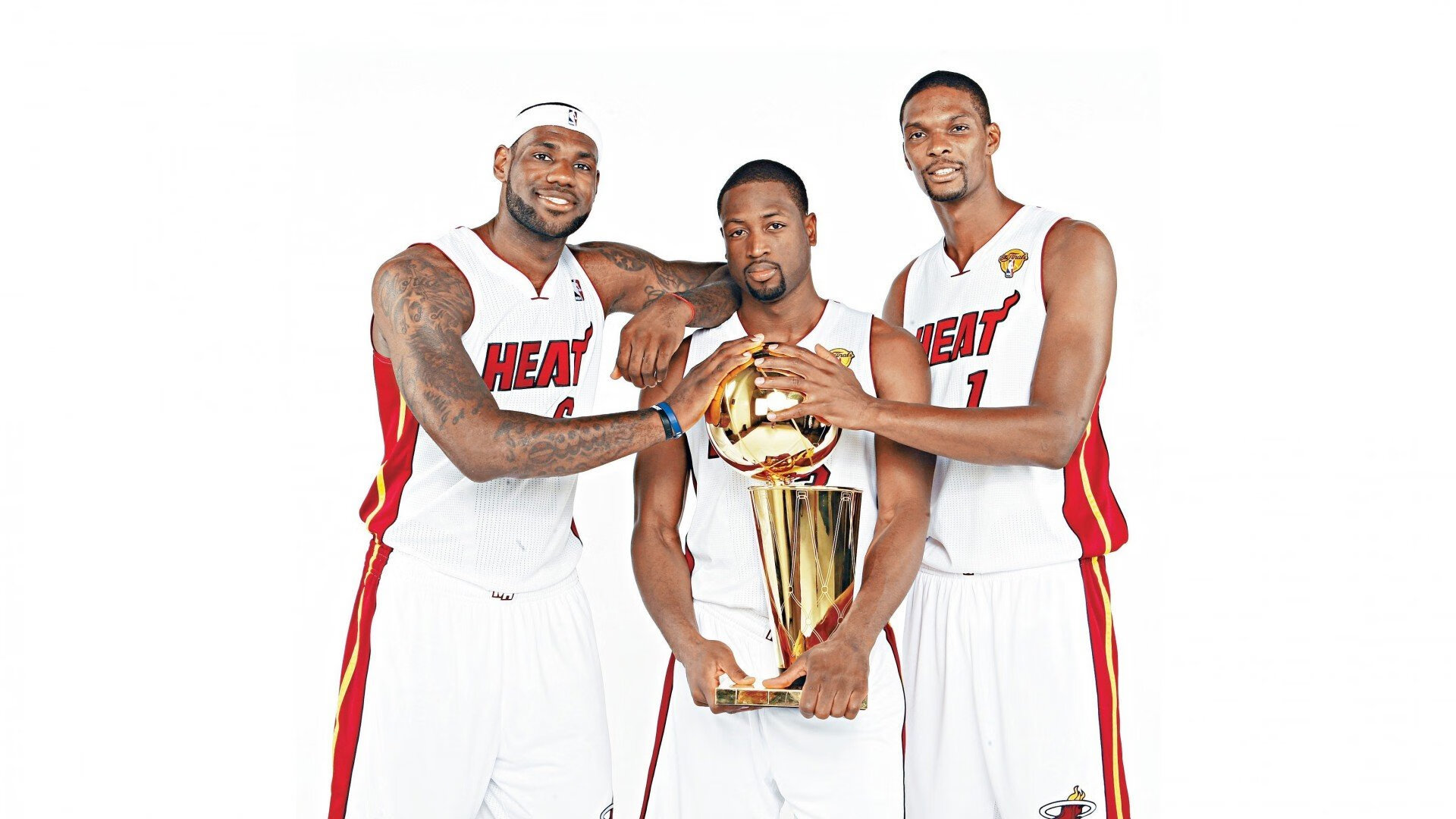 极速与绝杀，F1新赛季揭幕战与勇士压哨奇迹的双重奏