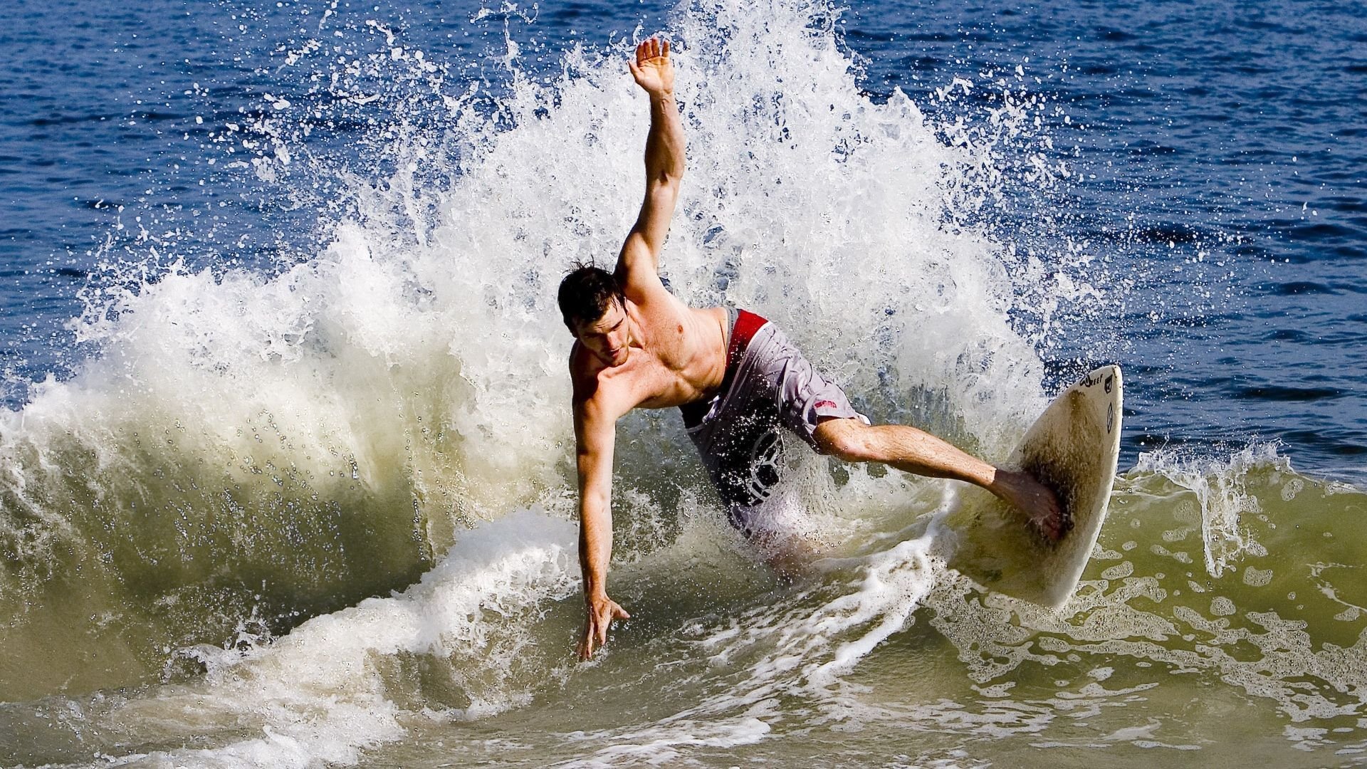 德甲争冠战焦点战，葡萄牙终结德国，一场跨越国界的足球交响曲