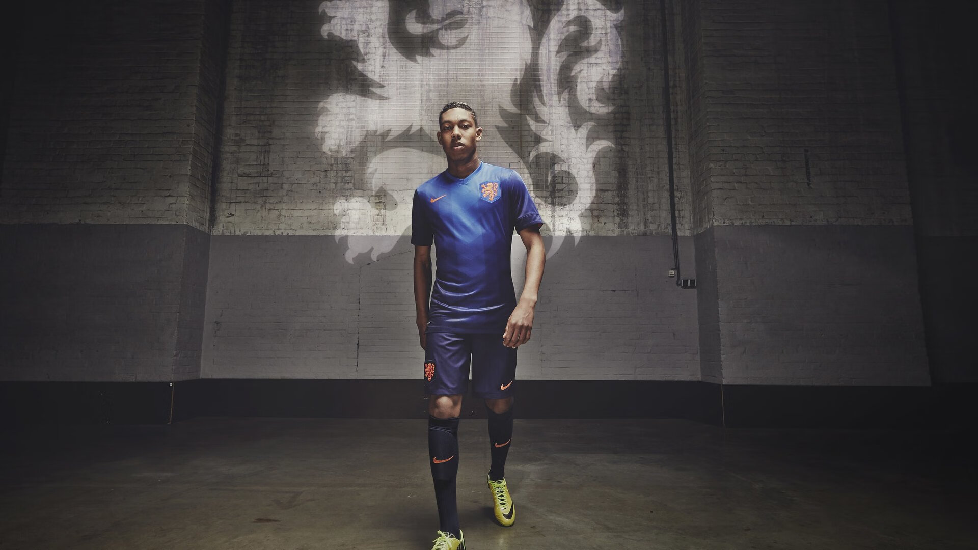 当黄金灼穿红魔，格列兹曼的匕首与加纳的永恒一瞬